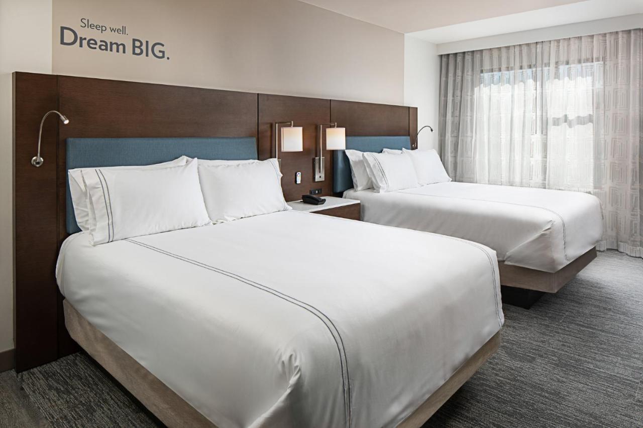 Even Hotel Manchester Airport By Ihg Exterior photo