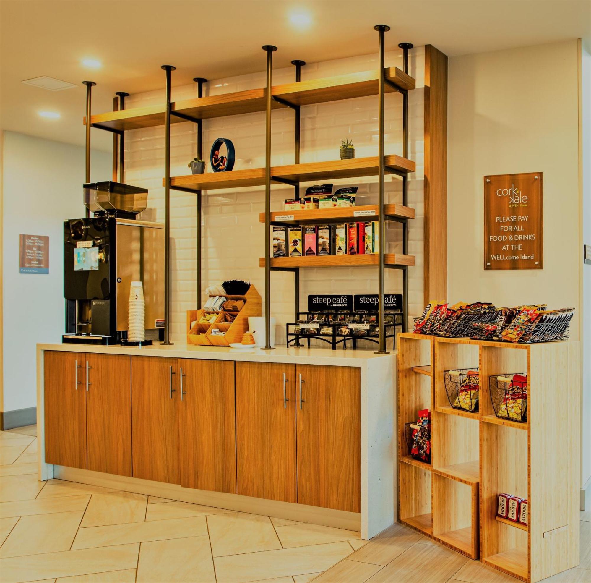 Even Hotel Manchester Airport By Ihg Exterior photo
