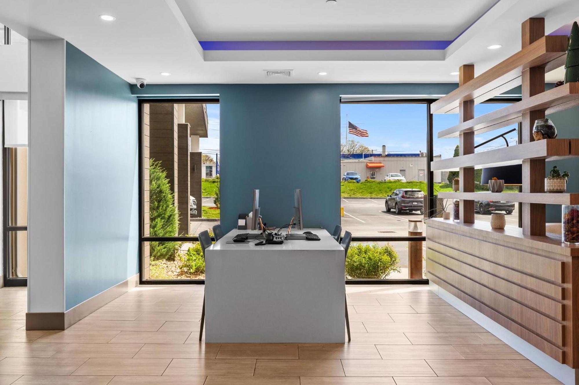 Even Hotel Manchester Airport By Ihg Exterior photo