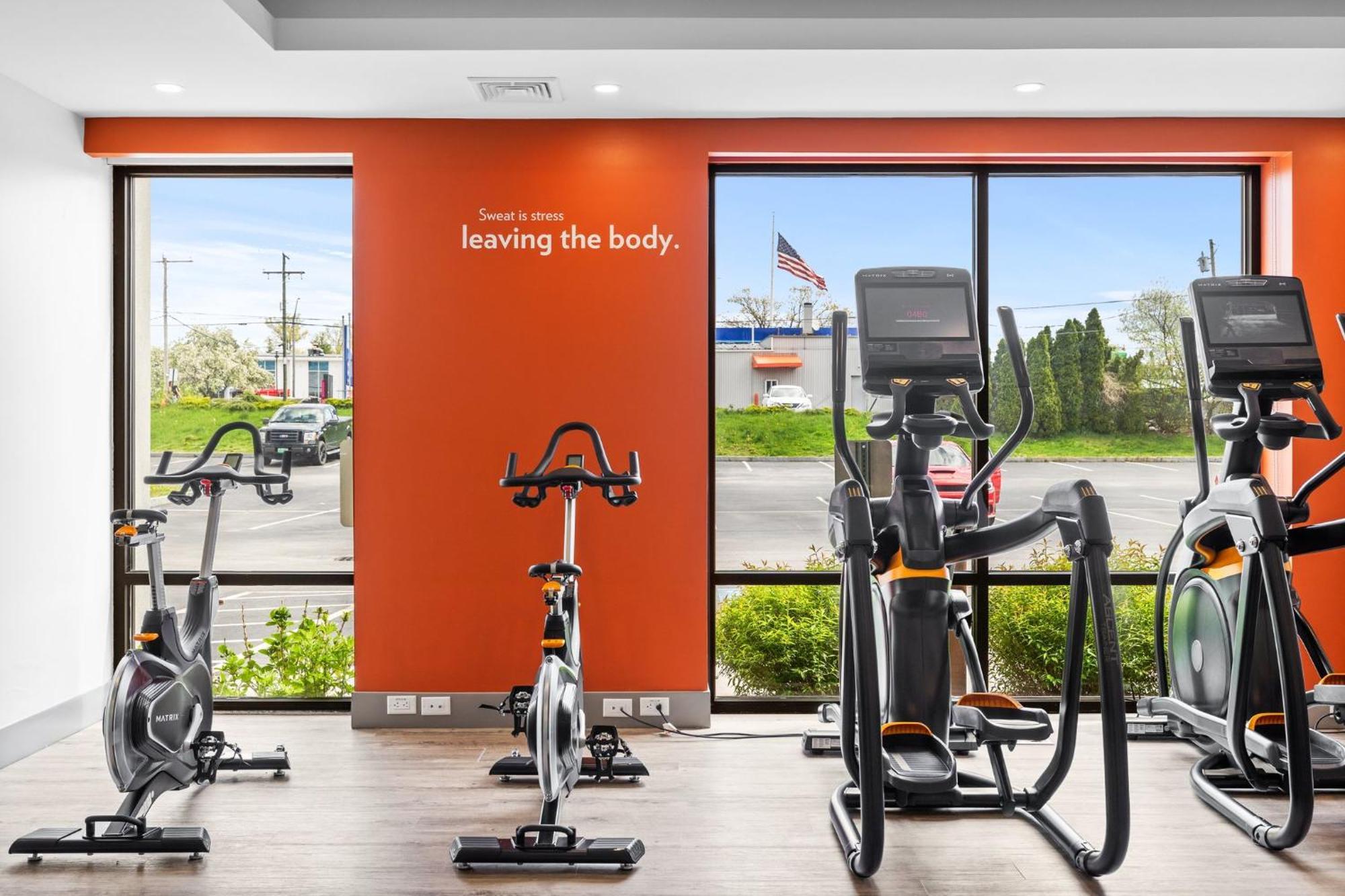 Even Hotel Manchester Airport By Ihg Exterior photo